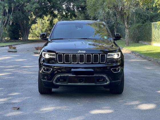 JEEP GRAND CHEROKEE 3.0 LIMITED 4X4 V6 24V TURBO DIESEL 4P AUTOMÁTICO